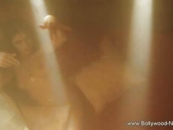 बॉलीवुड का खूबसूरत खूबसूरत नंगा मूवी सेक्सी डांस भेजता है