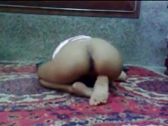 देसी सेक्सी फुल मूवी सेक्सी सेक्सी लड़का बूढी औरत से चुदाई करत है