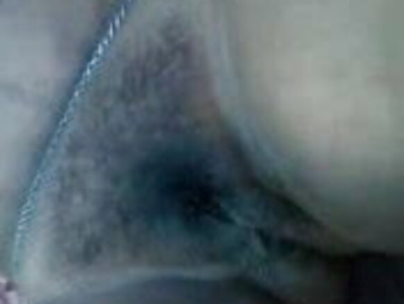 खूबसूरत अंग्रेजी फोटो नीली गृहिणी