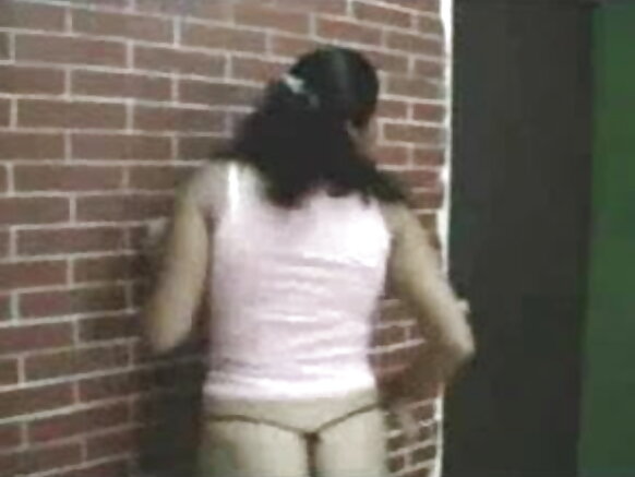 उत्तर भारत से यूनिवर्सिटी लड़की कैम्पस में अपने प्रेमी, लड़की, प्रेमी के साथ हिंदी में सेक्सी मूवी वीडियो